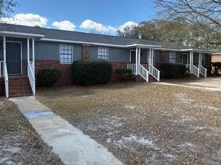 3908 Persimmon St #3908 — Photo 3