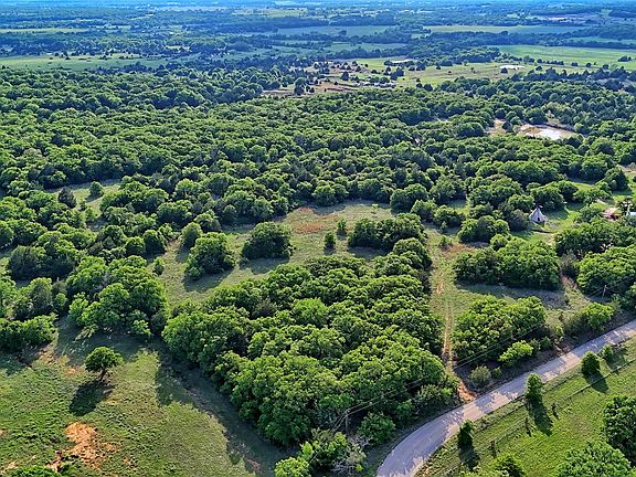 5th image of 3952 Lake Valley Rd