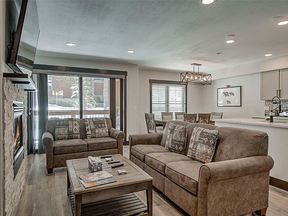 5th image of 43 Snowflake Drive UNIT E11