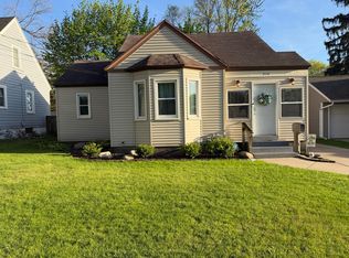 926 N Ottillia St SE, Grand Rapids, MI 49507