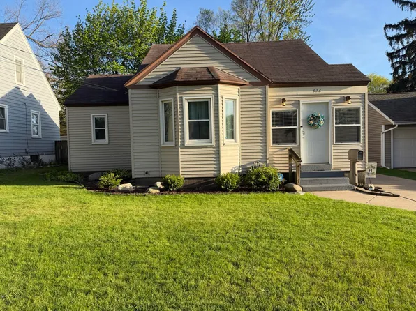 926 N Ottillia St SE, Grand Rapids, MI 49507