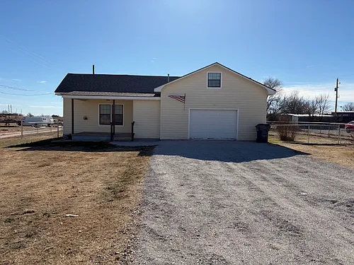 2422 SW Jefferson Ave Photo 1