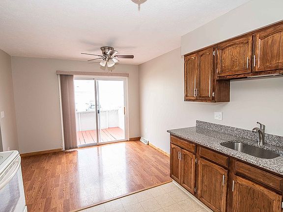 5th image of 5506 Sutton Ln #17-A