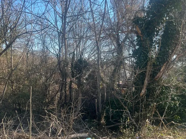 1511 Essex Ave NW #13, Roanoke, VA 24017