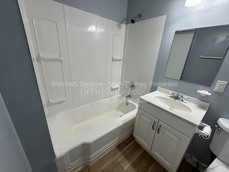 2501 Pickett Rd — Photo 12