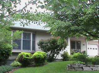 3103 6th St, Emmetsburg, IA 50536