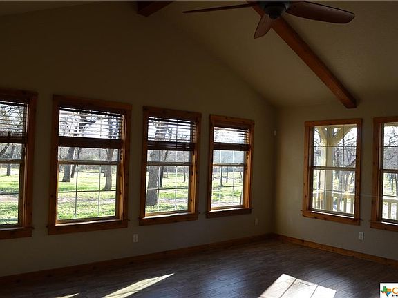 5th image of 137 Guadalupe Hills Ln