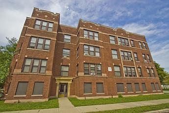 1st image of 6201 S Greenwood Ave #102