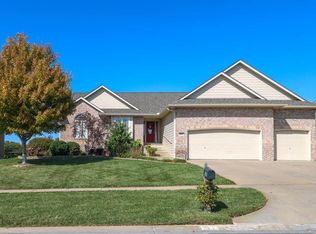 2817 N Rough Creek Rd, Derby, KS 67037