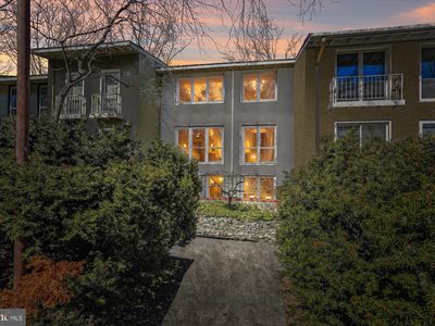 11472 Orchard Ln, Reston, VA, 20190