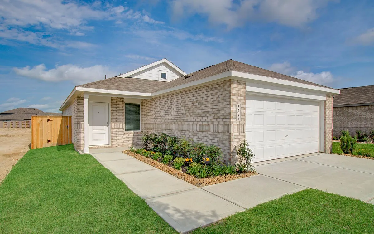 Building Photo - 18054 Le Gotte Ln