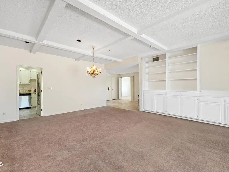 111 S Orange Grove Blvd #309 — Photo 13