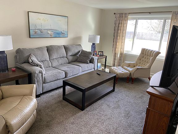 4th image of 4451 Westgate Dr NW