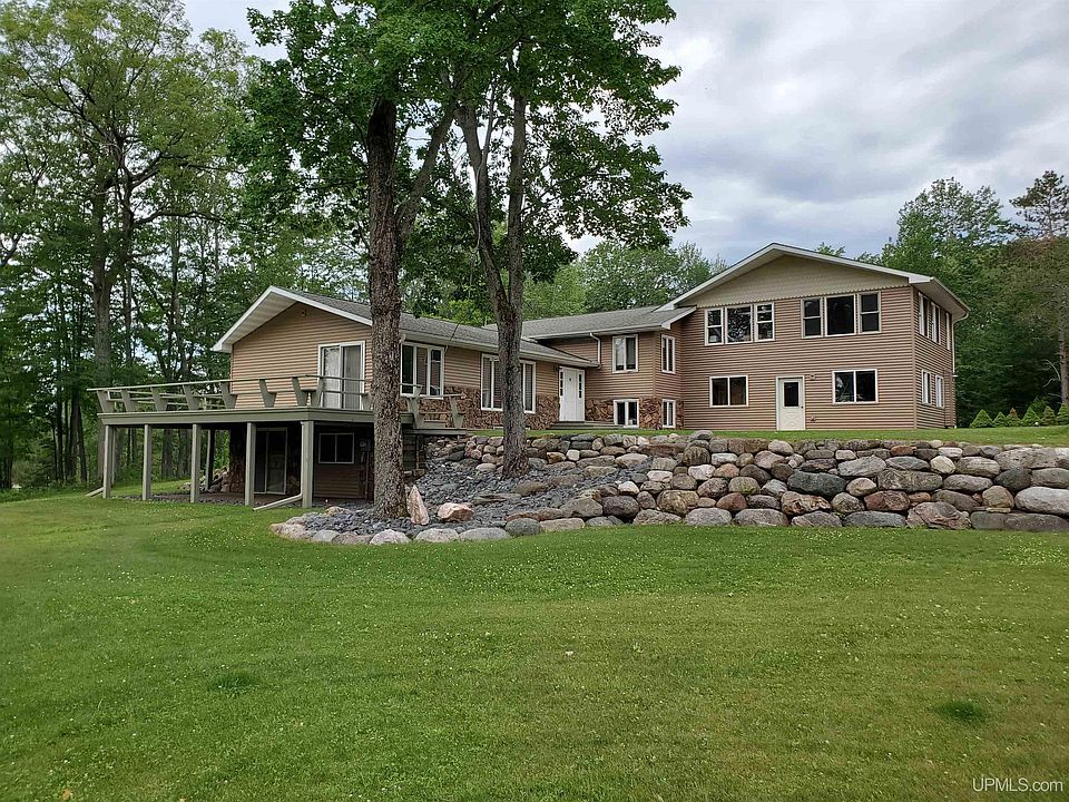 1105 Westwood Ave, Kingsford, MI 49802 MLS 50090580 Zillow