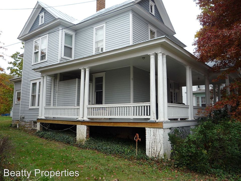 1st image of 460 S Mason St