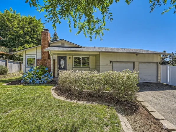 810 212th Place SW, Lynnwood, WA 98036