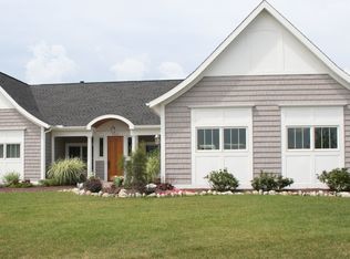 3936 Charing Cross, Canandaigua, NY 14424