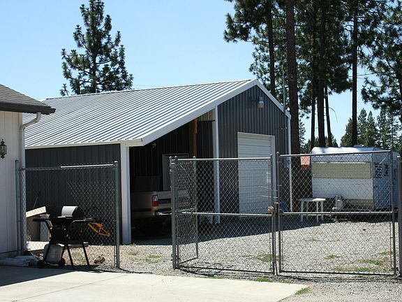 Heated 200 AMP SHOP & Lean-to