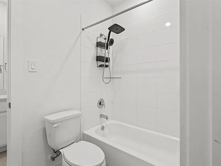 1052 Shoal Creek Trl — Photo 33