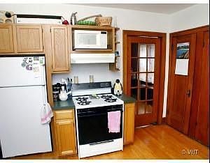 5th image of 1223 Elgin Ave #P1