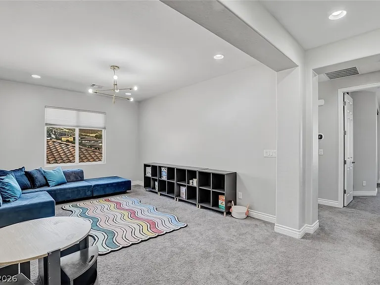 11 Grand Masters Dr — Photo 60