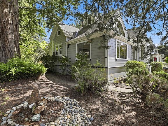 2nd image of 54 Whitney Ave
