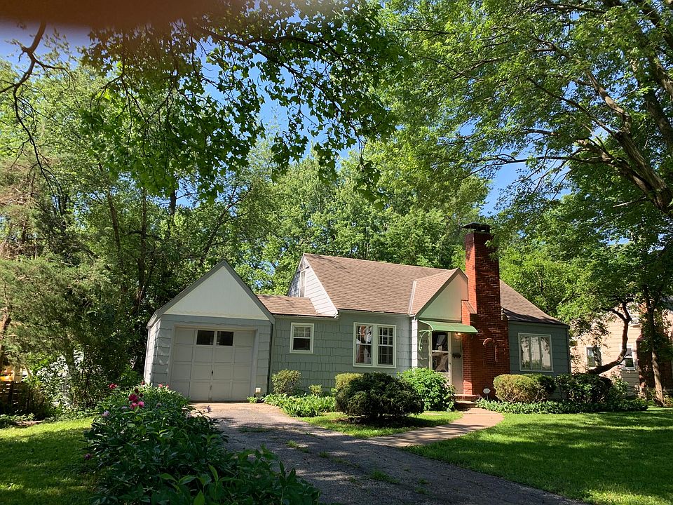 1st image of 9515 E 64th St