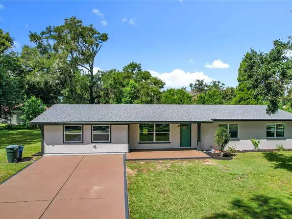 215 Edgewood Dr, Bartow, FL 33830