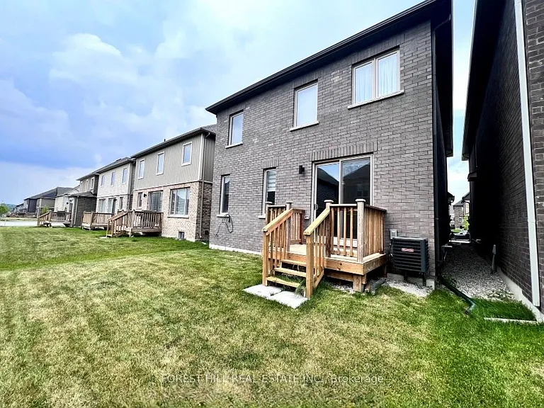 48 Copperhill Hts — Photo 36