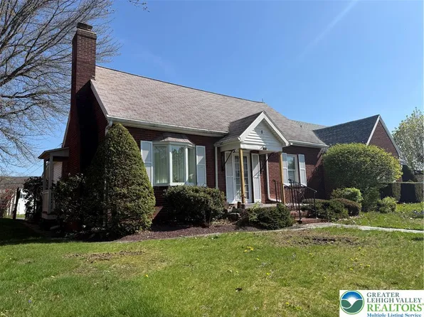 8 Meadow Ave, Tamaqua, PA 18252