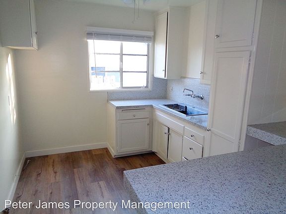 3rd image of 8720 Lucia Ave