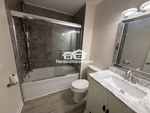 5607 Green Circle Dr #200 — Photo 14