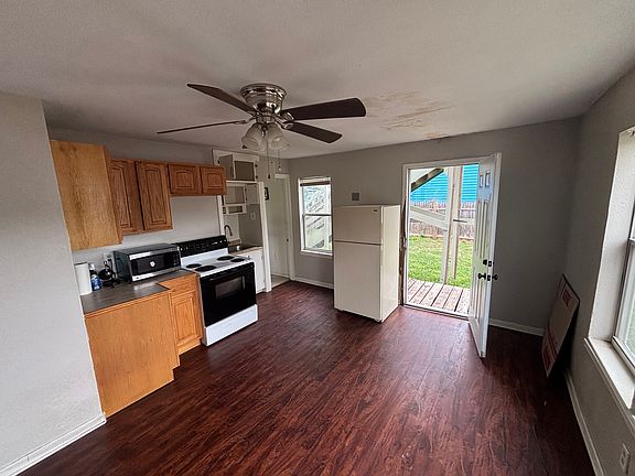 4th image of 1840 NW 12th St #B