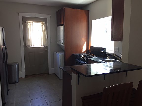 2nd image of 7019 N Wolcott Ave #3S