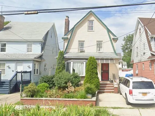 104-14 212th St Floor 2, Queens Village, NY 11429