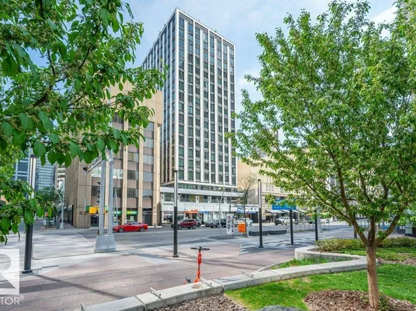 10024 Jasper Ave NW #911, Edmonton, AB T5J 1R9