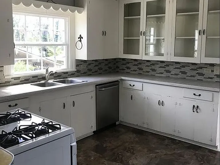 1005 Coushatta St #A — Photo 5