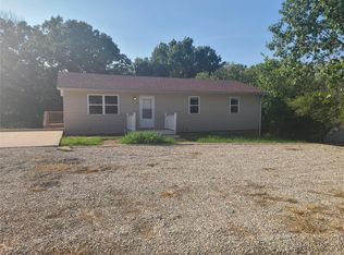 22145 Harcor Ln, Waynesville, MO 65584
