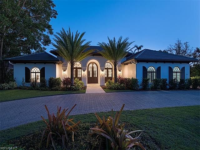 1st image of 740 Banyan Blvd