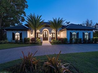 740 Banyan Blvd, Naples, FL 34102