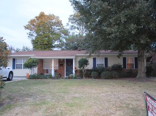 2612 Lynwood St, Pascagoula, MS 39567