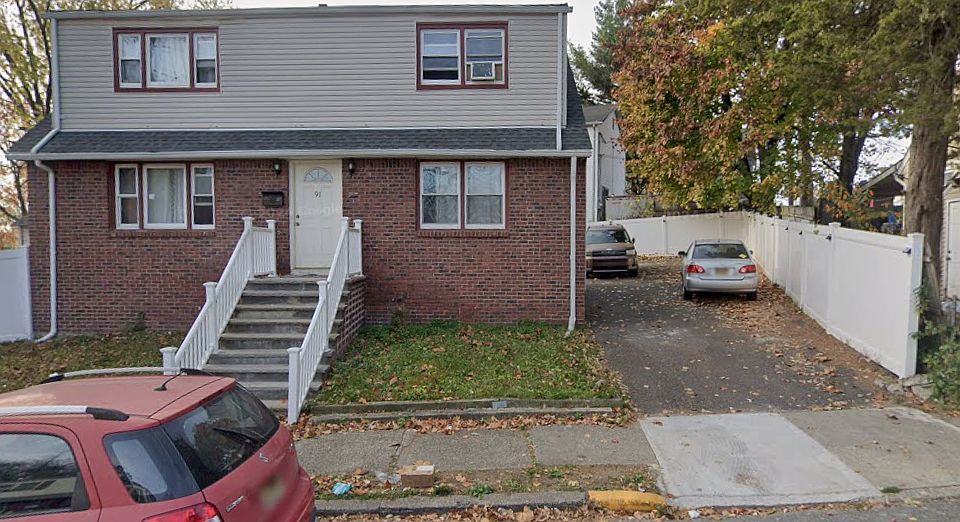 1st image of 91 Lily St Floor 2