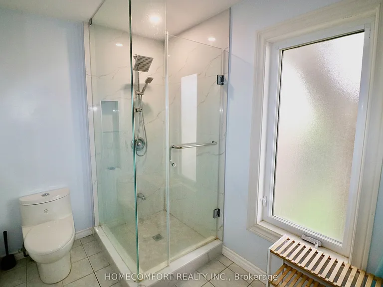 12 Banbury Ct — Photo 22