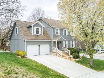 12422 S Ortega Dr, Olathe, KS, 66062