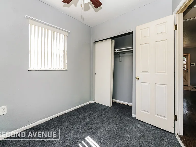 955 N Carpenter Rd — Photo 8