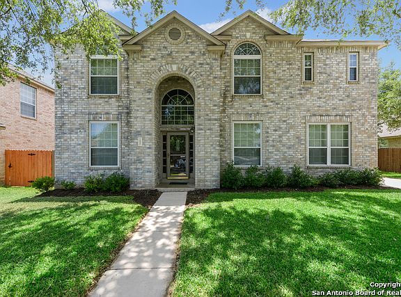 2nd image of 1807 Caraselle Loop Ct