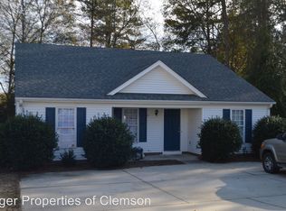 125 Water Oak Ln, Central, SC 29630