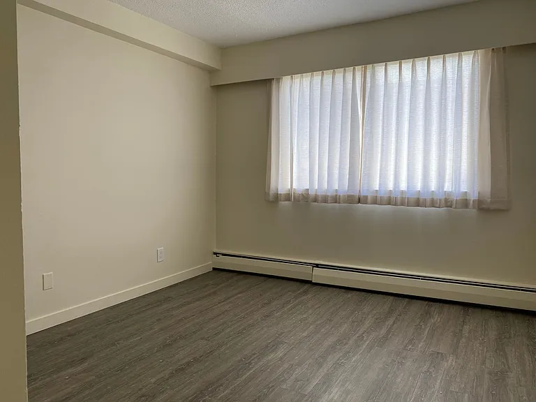 1250 Bute St #403 — Photo 10