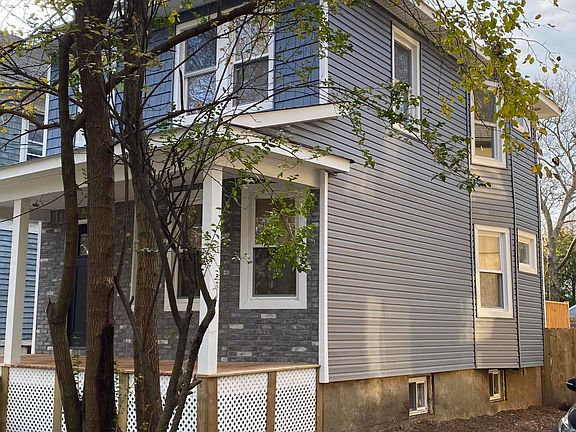 2nd image of 230 Charles Ave