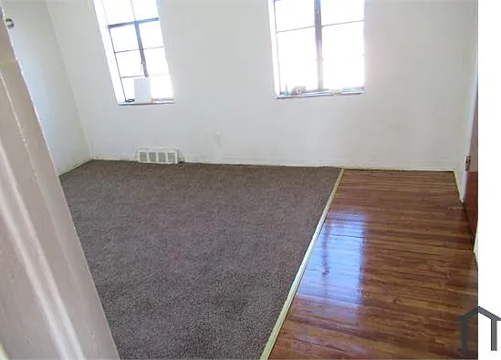 844 E 200th St #7 — Photo 5